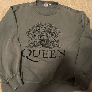 Official much Queen Concert sweater